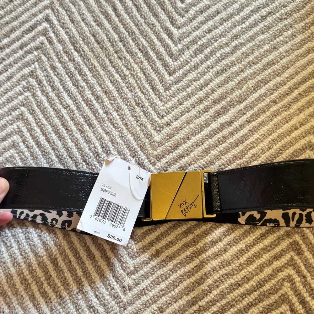 NWT Betsey Johnson Black and Leopard Belt with Gold Buckle - Picture 2 of 5